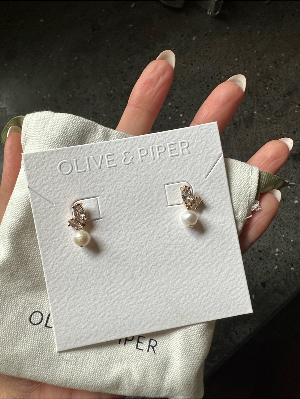 Olive and Piper - Bryn drops